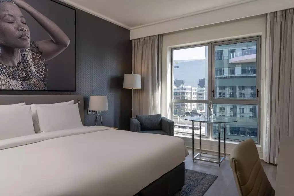 اتاق 9 هتل رادیسون بلو ژوهانسبورگ